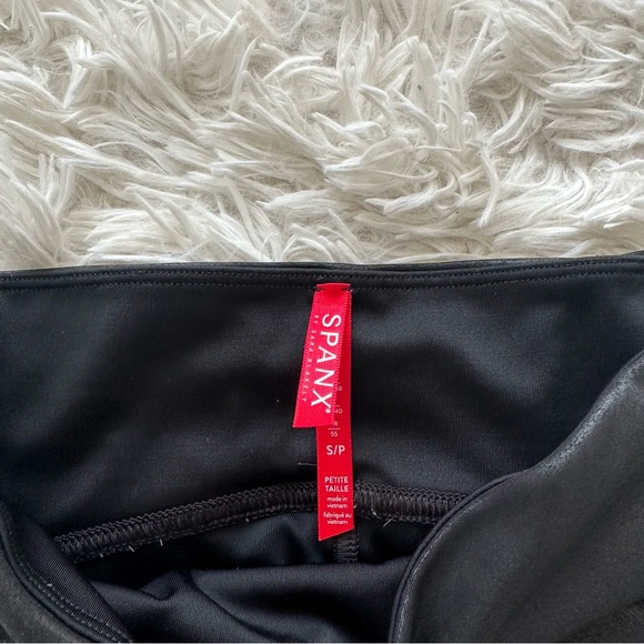 Spanx Faux Leather Leggings Size S - Picture 5 of 12